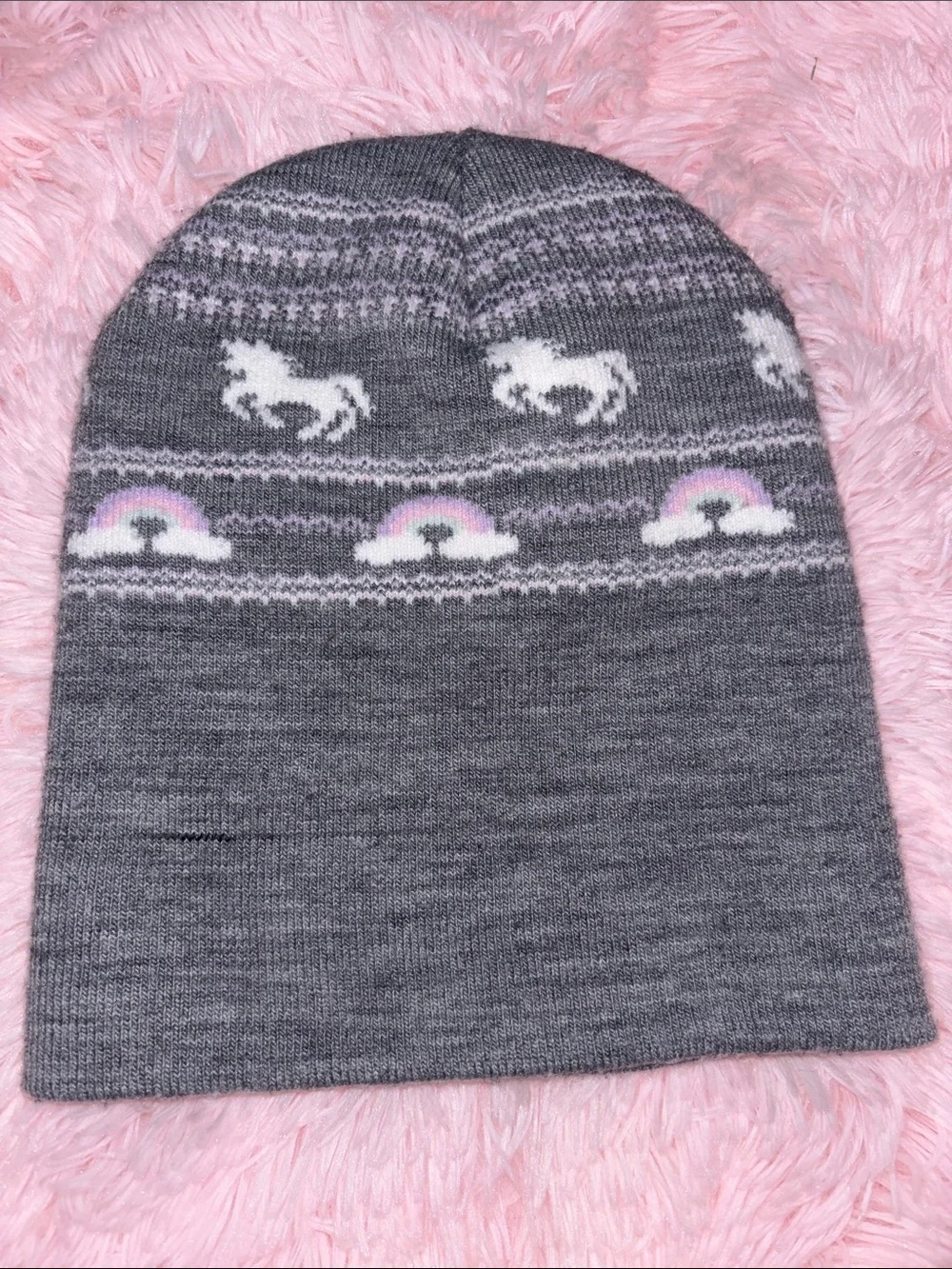Unicorn & rainbows beanie